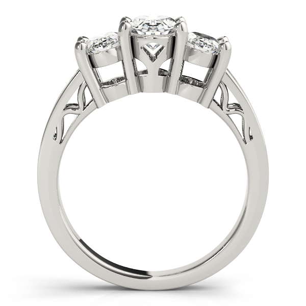 ENGAGEMENT RINGS 3 STONE OVAL